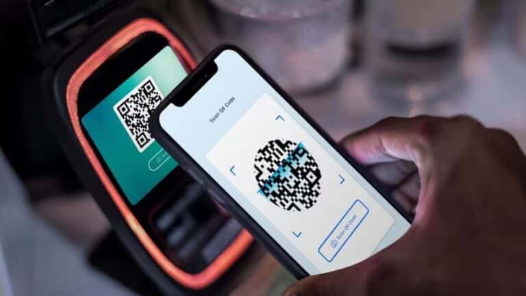 How NRI”s Can  Use UPI with UAE Phone Numbers