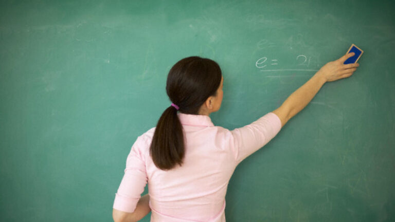 Ras Al Khaimah Launches Golden Visa for Teachers and School Leaders